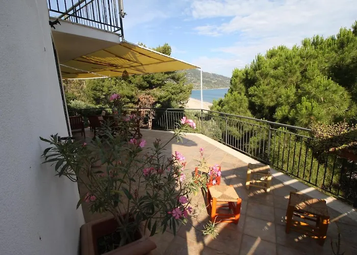 Βίλα Miramare Terrace